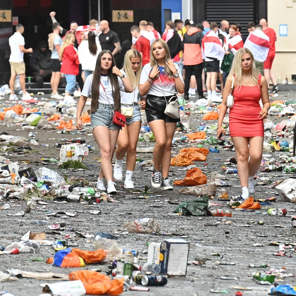 11.07.21. Лондон. После бала... Фото Getty Images