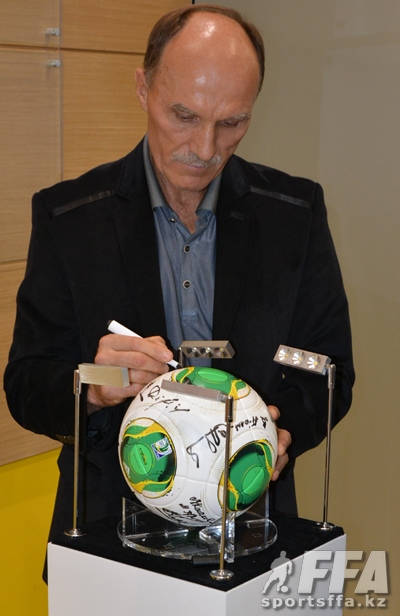 Юрий Коньков