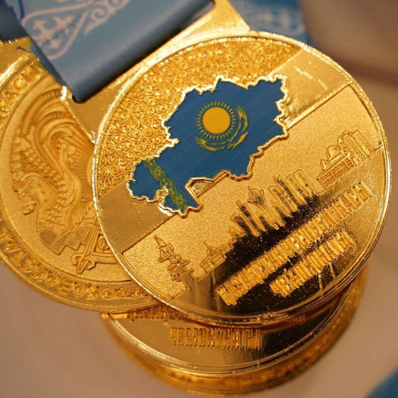 Золотая медаль детско-юношеского чемпионата Казахстана по шахматам 2023 года