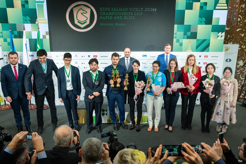 Чемпионат мира по рапиду и блицу: Играют все, а побеждает Карлсен